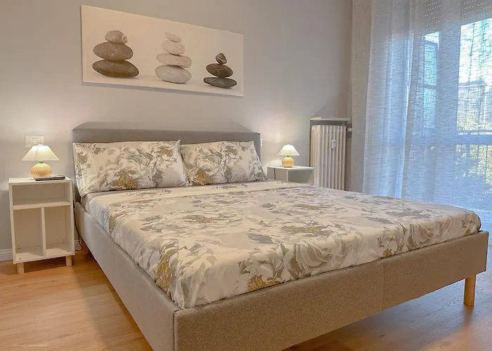 Torre 24 - Luxury Naviglio * Mediolan