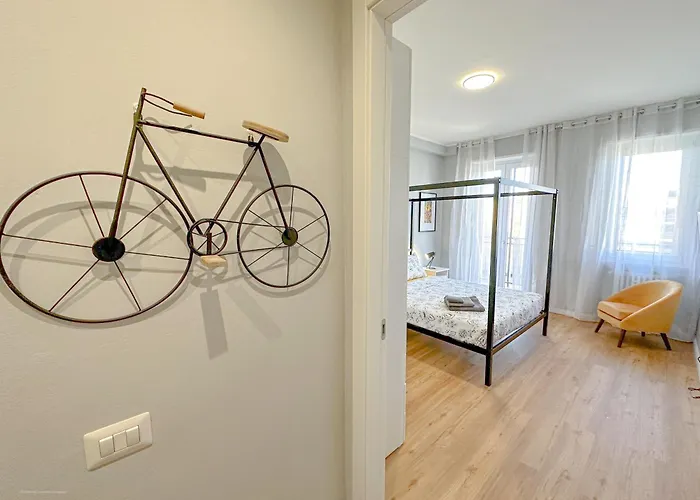 Torre 24 - Luxury Naviglio Apartament *